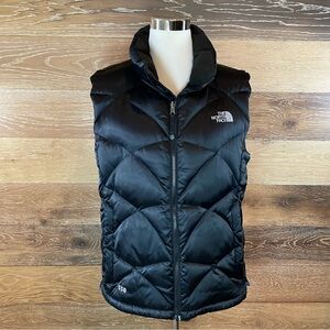 The North Face 550 Women’s Black Vest size Large